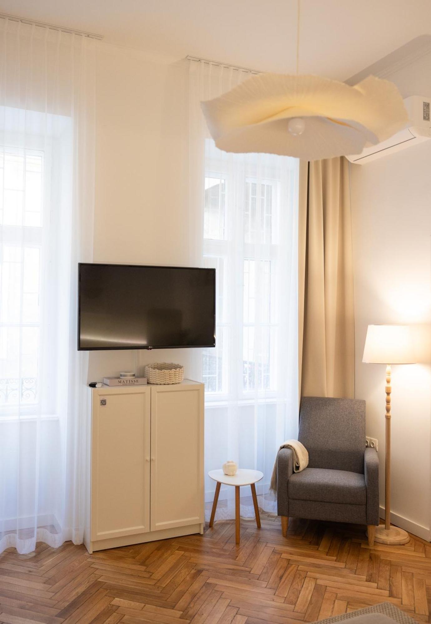 Cozy Apartment In Βουδαπέστη Εξωτερικό φωτογραφία