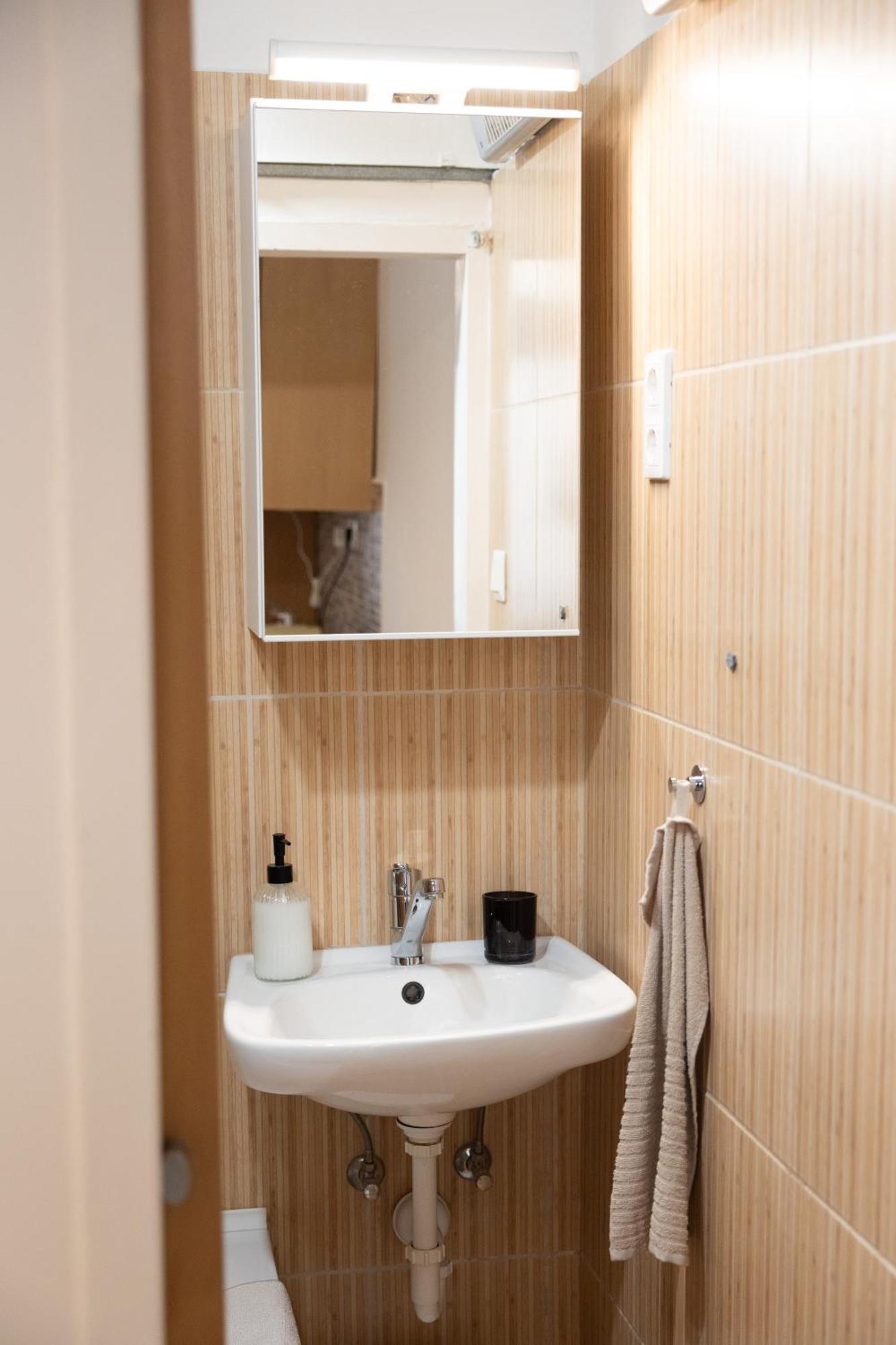 Cozy Apartment In Βουδαπέστη Εξωτερικό φωτογραφία